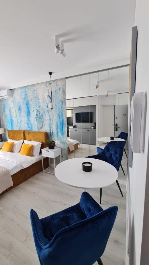 Government Deluxe Studio By Magic Apartments Букурещ Екстериор снимка